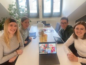 Schüler Tilesius Gymnasium Mühlhausen bei Thor Apothekenmarketing